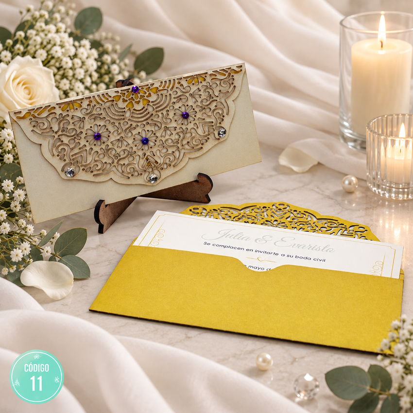 Invitación de boda · Solapa dorada con detalle de color · 11