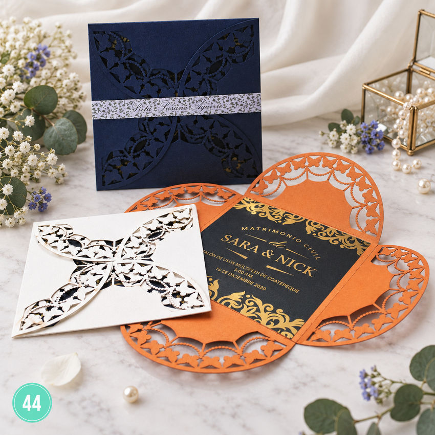 Invitación de boda · Apertura ornamental con cinta clara · 44