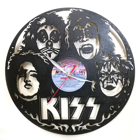 Reloj KISS con rostros maquillados · MUS-024