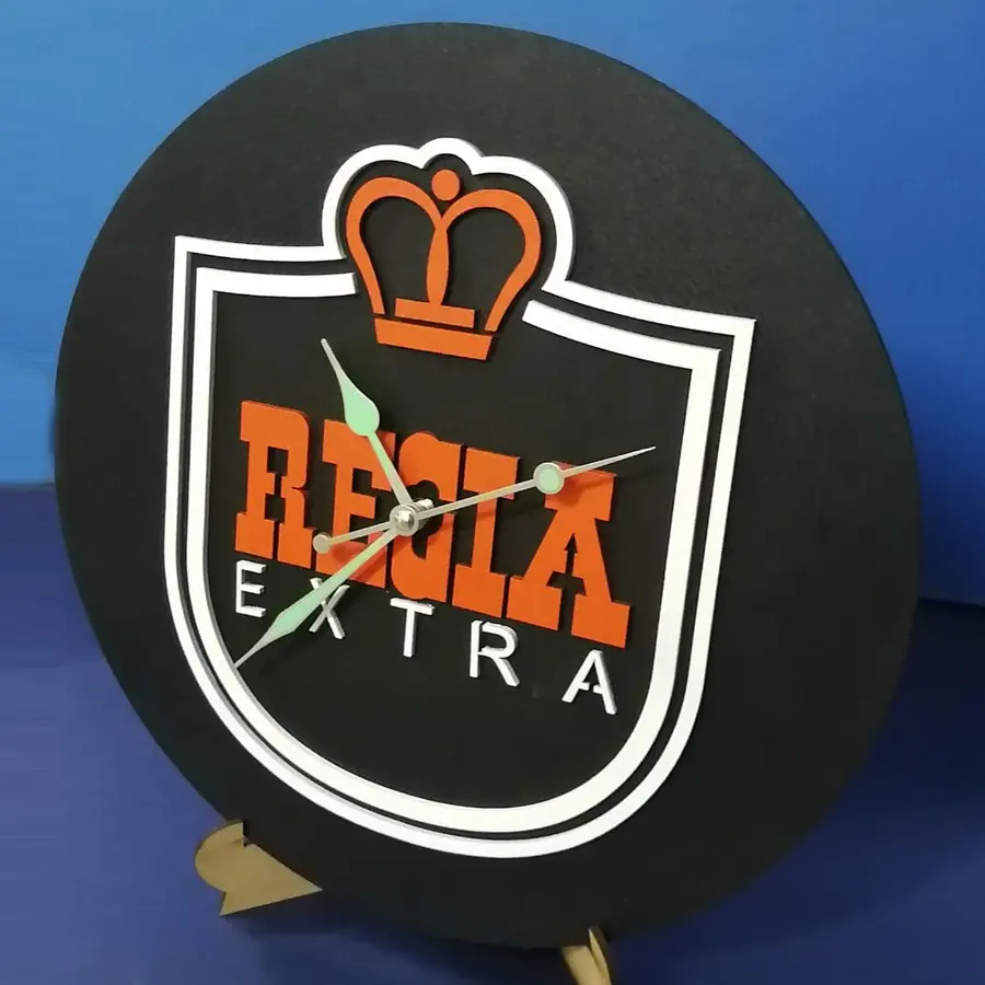 Reloj Regia Extra con marco blanco · PTB-010