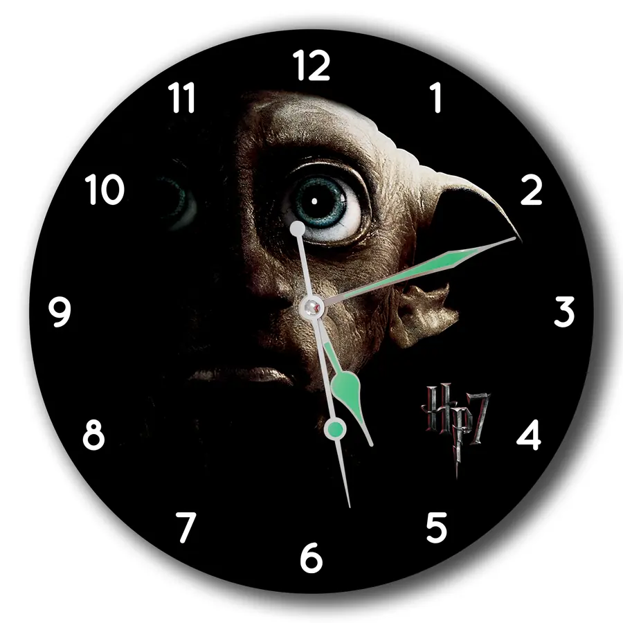 Reloj Dobby en primer plano · PEL-016